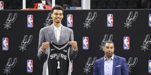 杨毅：马刺夺五冠时带动的NBA市场也比不了尼克斯&湖人&绿军&勇士