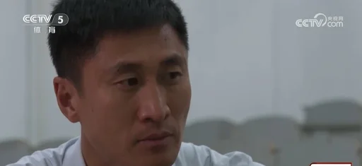 马宁谈退役：我们把所有能付出的东西，都给了裁判事业