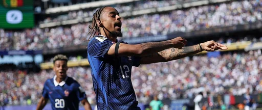 世界杯-法国3-1塞内加尔 姆巴佩双响14球追平盖德-穆勒