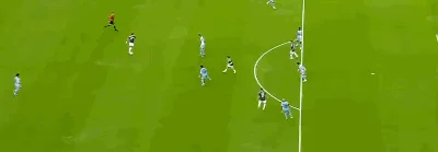 半场:阿根廷1-0洪都拉斯,劳塔罗点射破门,洛塞尔索中门框