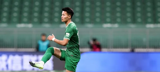 国安启程飞广州备战足协杯，张玉宁、林良铭明日与球队会合