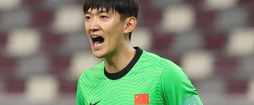 国足VS泰国:颜骏凌回归,塞鸟+黄嘉辉坐镇,韦世豪张玉宁领衔