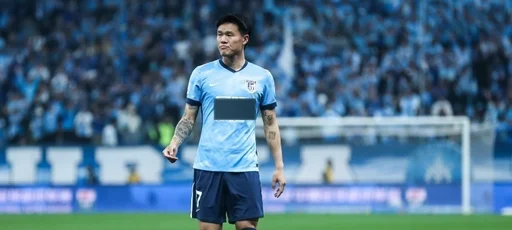 李昂已非常接近加盟武汉三镇，先以租借形式效力半年