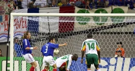 法国3-1塞内加尔完成复仇 姆巴佩梅开二度成为法国队射手王