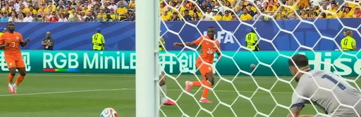科特迪瓦0-0厄瓜多尔,约翰-耶博阿、阿兰-明达中柱